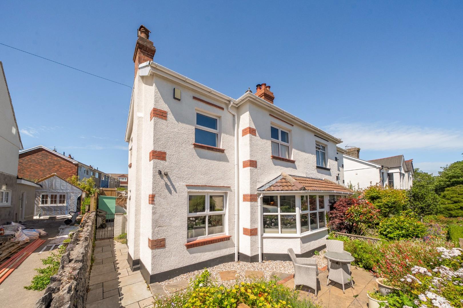 Slade Road, Newton, Swansea, SA3 4UF